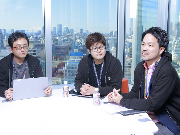 左から、BXDデータ戦略室の山田悟史さん、松浦遼さん、西田幸平さん